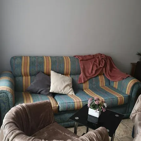 Apartment Happy