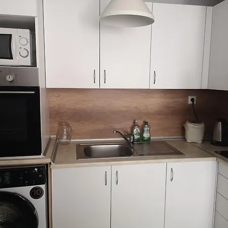 Apartment Happy